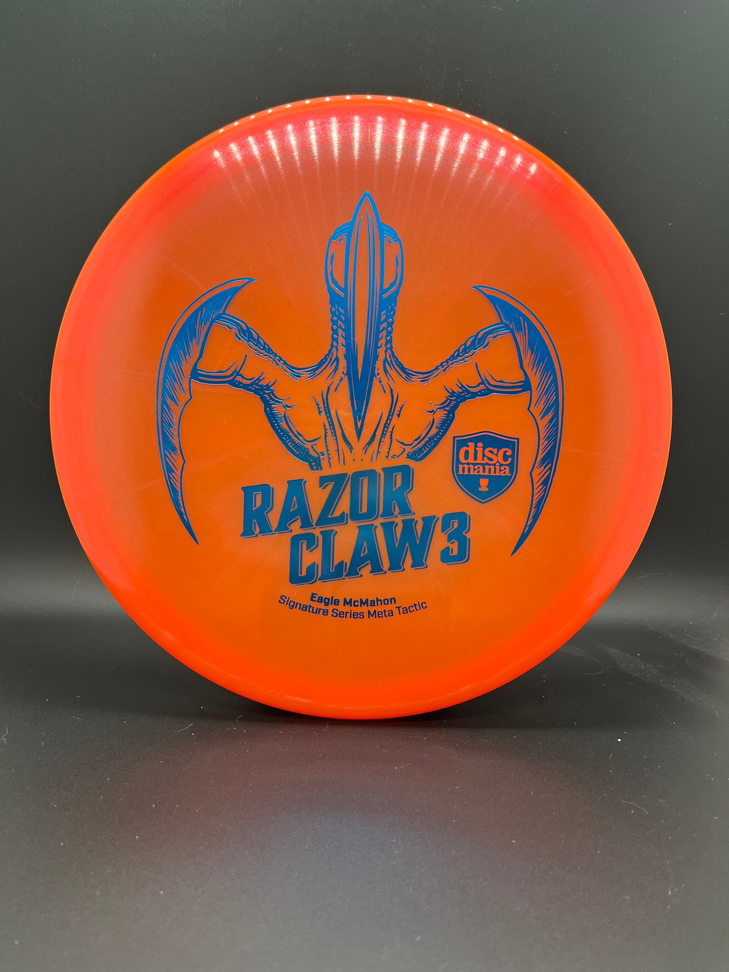 Discmania Signature Series Razor Claw 3